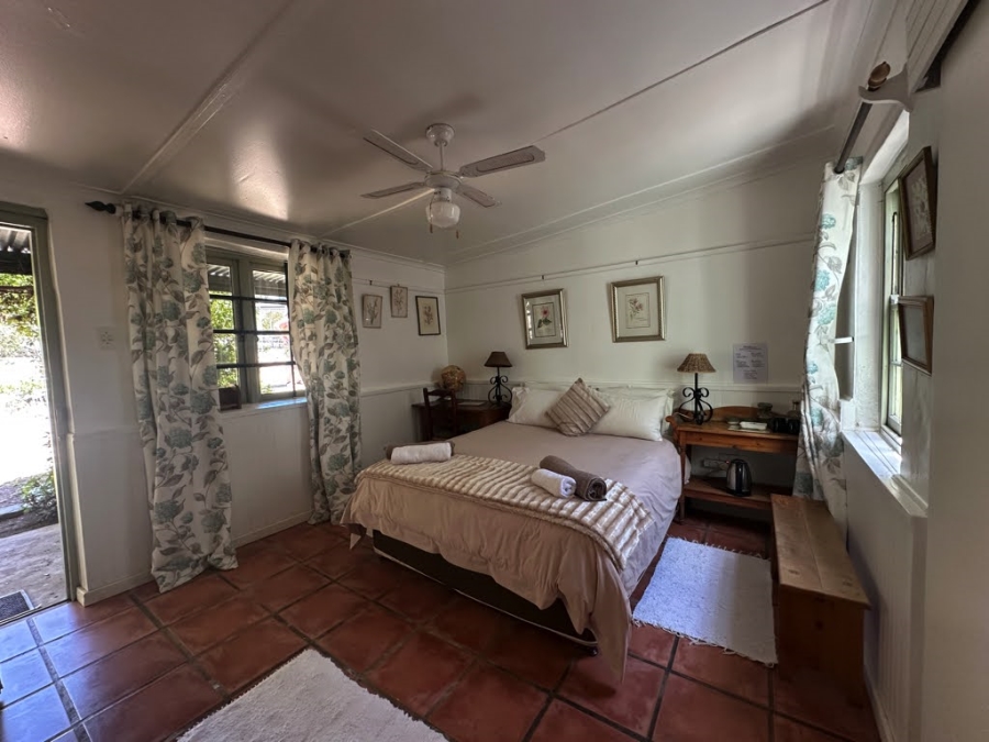 8 Bedroom Property for Sale in Barrydale Western Cape